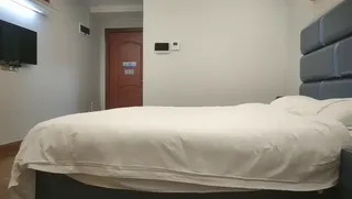 175 긴 다리, 피부가 하얗고 아름다우며, 긴 머리가 하늘하늘하고 청순한 여신, 초청 4K 설비 몰카, 미…