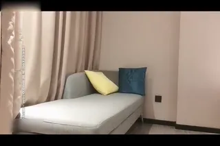 최고급 용모치 달콤한 가방 엉덩이 스커트 여자 소파에서 말리기로 약속하다